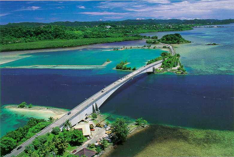 Palau bridge before collapse, viewed from above.